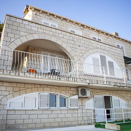 Apartment Dove With Sea View And Free Parking Dubrovnik Eksteriør bilde