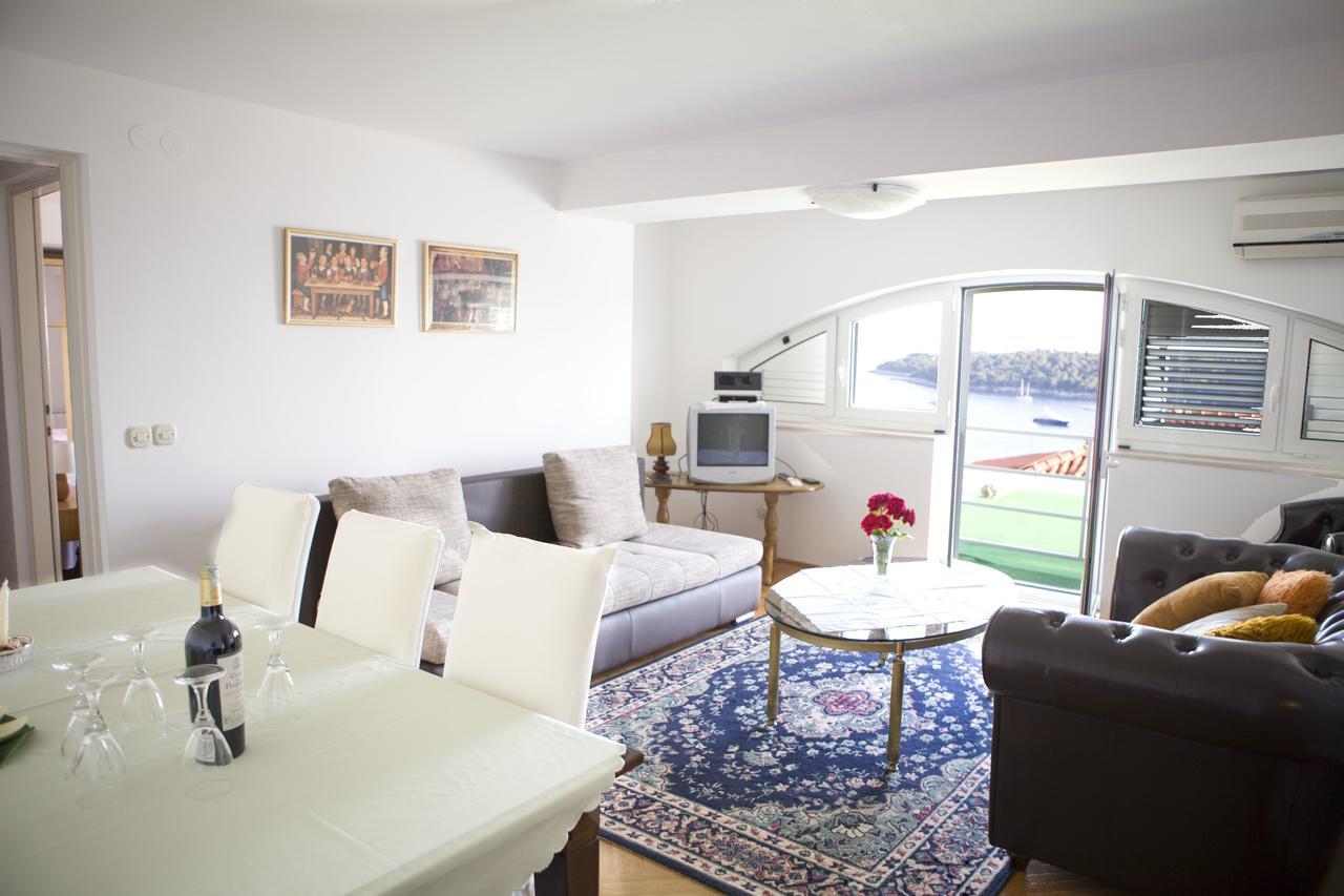 Apartment Dove With Sea View And Free Parking Dubrovnik Eksteriør bilde