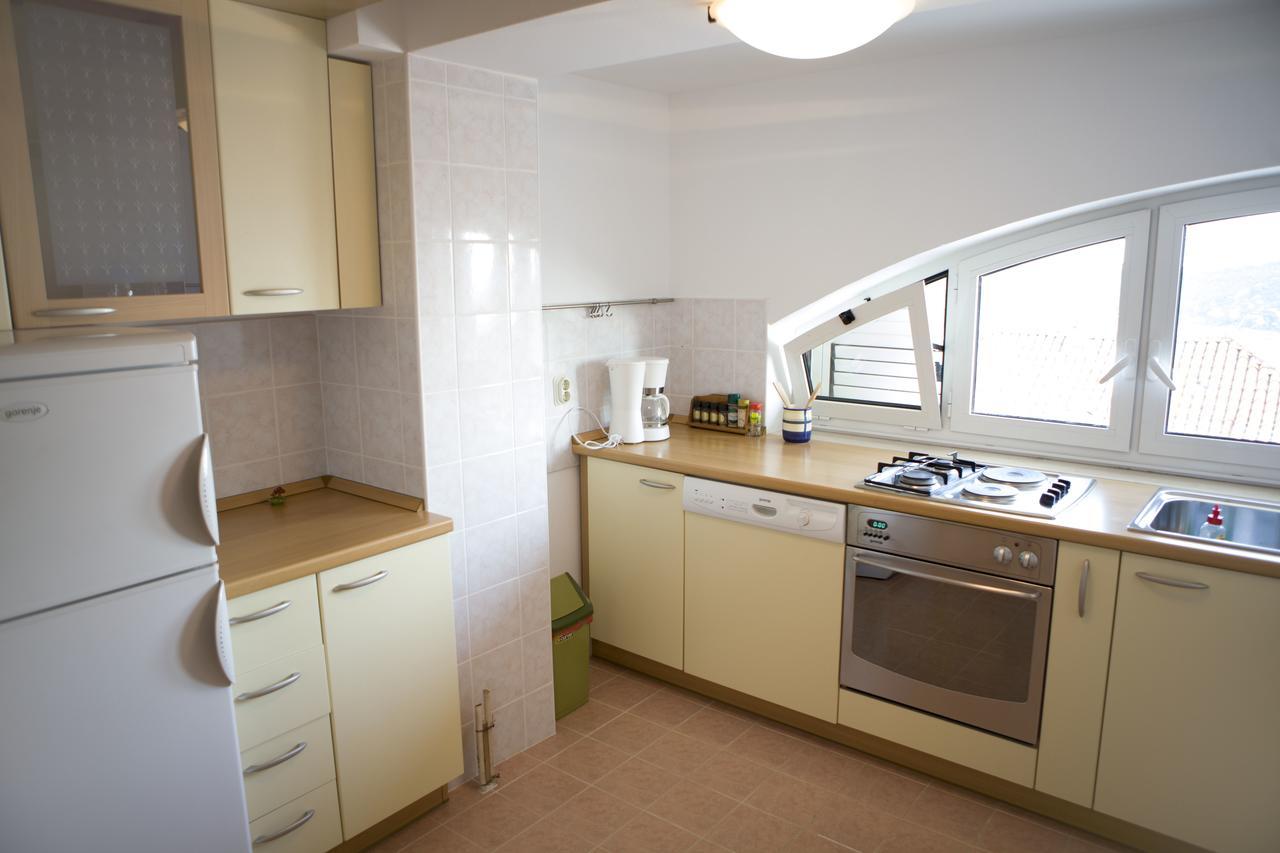 Apartment Dove With Sea View And Free Parking Dubrovnik Eksteriør bilde