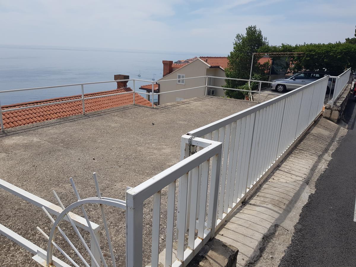 Apartment Dove With Sea View And Free Parking Dubrovnik Eksteriør bilde