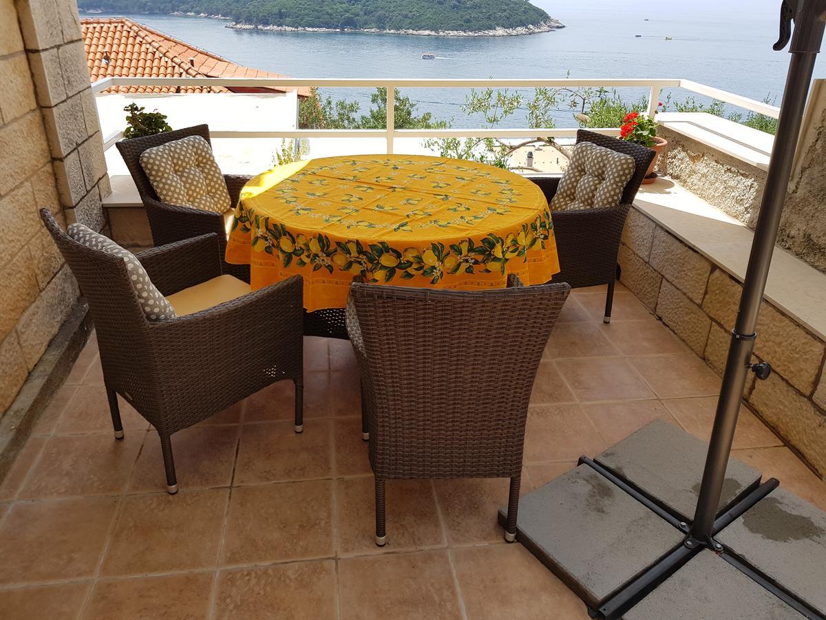 Apartment Dove With Sea View And Free Parking Dubrovnik Eksteriør bilde